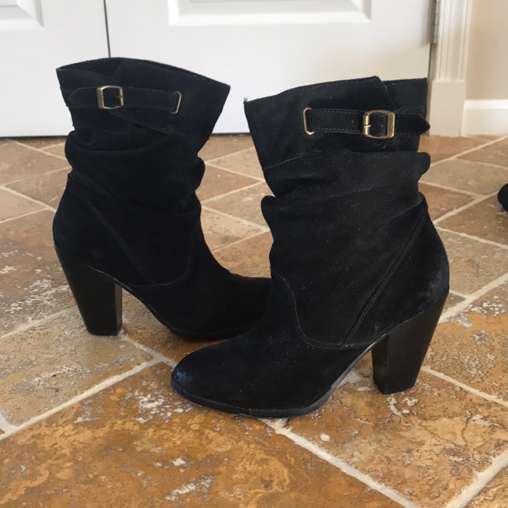 Zodiac suede slouchy calf height boot with buckle